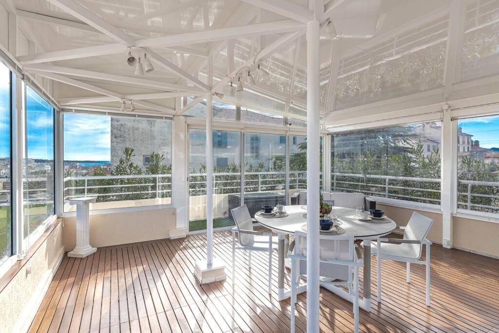 Appartement Superbe Avec Piscine Et Toit Terrasse